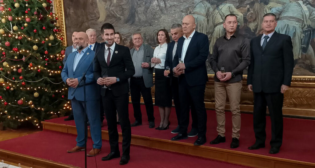 Gradska uprava Sombora priredila tradicionalni novogodišnji koktel u Županiji@AcanskiS@rtv