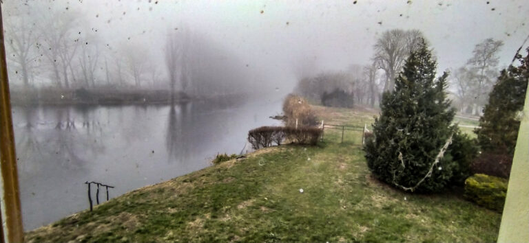 Kroz prozor Mali Stapar-Sivac@Acanskis@RTV