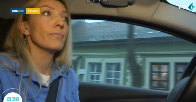 Sa instruktorkom vožnje Ljiljanom Knežević