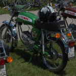 250